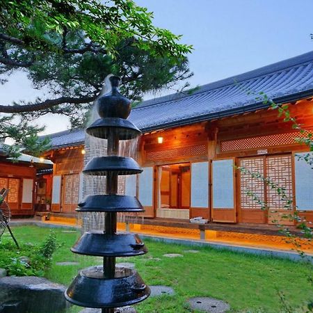 Hanok Gotaek Goeul Jeonju Luaran gambar
