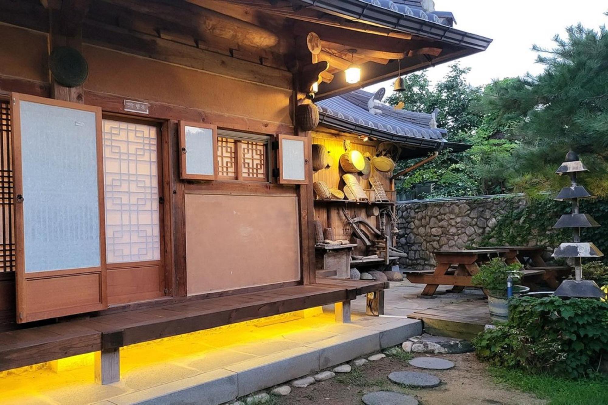 Hanok Gotaek Goeul Jeonju Luaran gambar