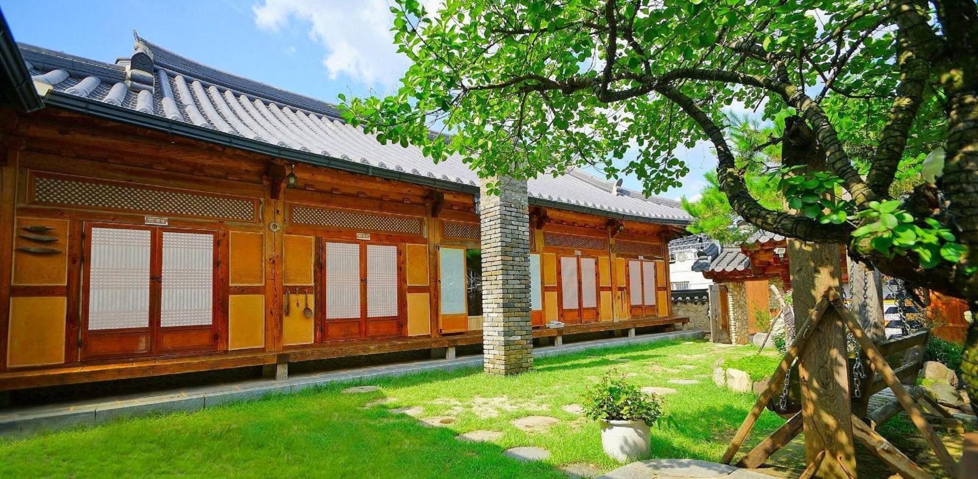 Hanok Gotaek Goeul Jeonju Luaran gambar