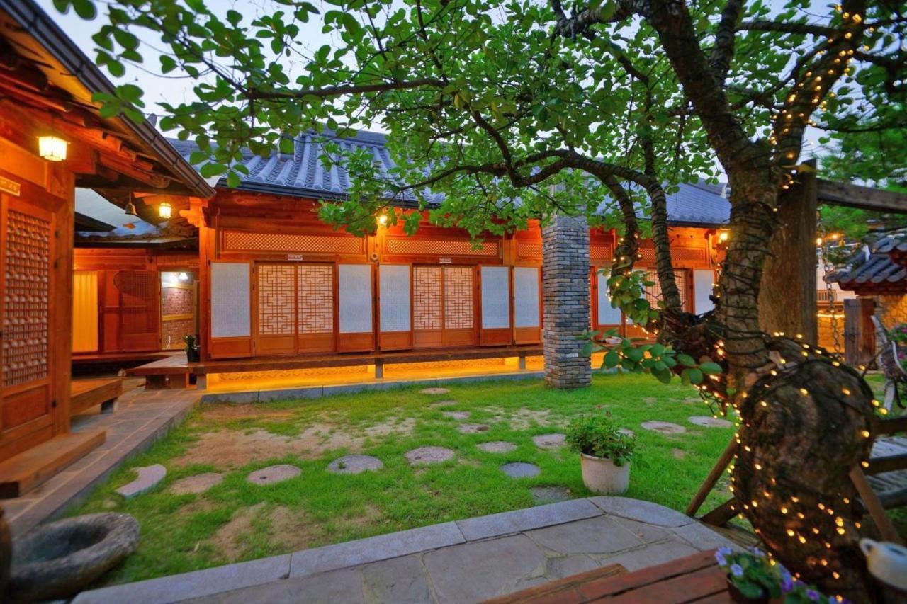Hanok Gotaek Goeul Jeonju Luaran gambar